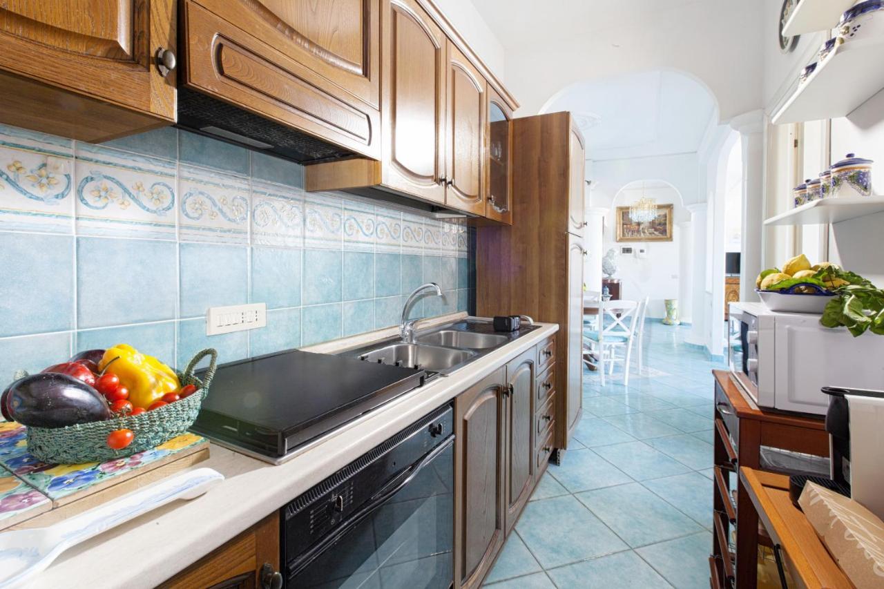 Amore Rentals - Appartamento Cielomare Sorrento Exterior photo